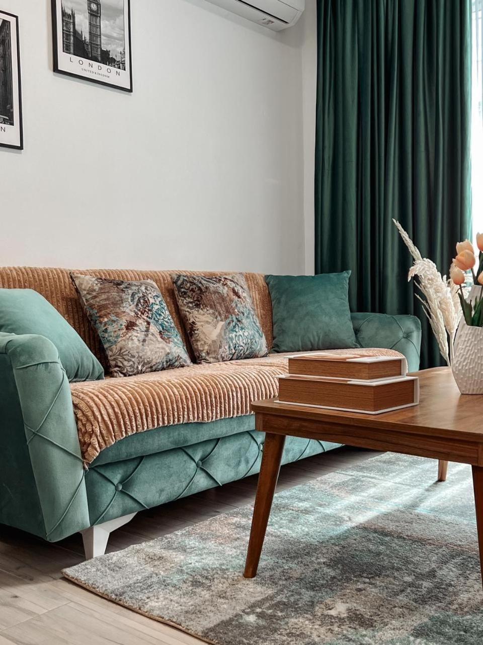 Lovely Apartment ティラナ エクステリア 写真
